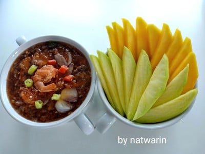 วิธีทำ " เมนู มะม่วง + น้ำปลาหวาน "