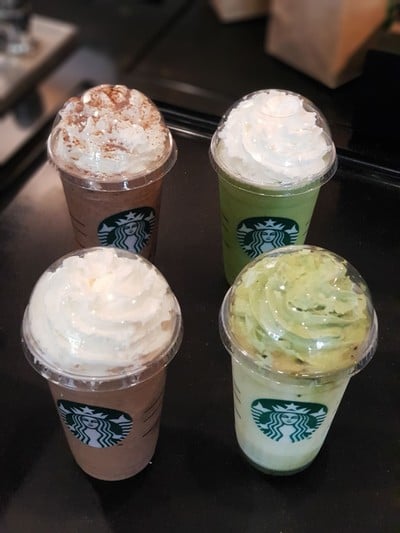 Starbucks เซ็นทรัลเวิลด์ ชั้น 1