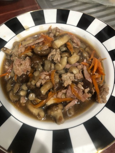 มากินเพื่อจะได้แก่ตายดีก่า เห็ดจ๋าาา