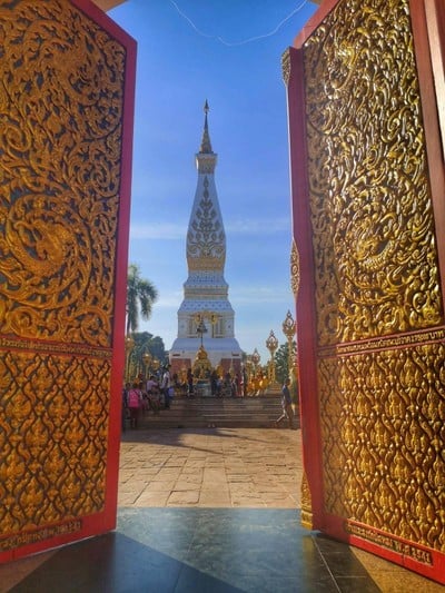 One Day Trip : ตามล่าร้านเด็ดแห่งสกลนคร - นครพนม