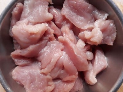 วิธีทำ หมูผัดขิงเห็ดหูหนู วิธีทำ หมูผัดขิงเห็ดหูหนู