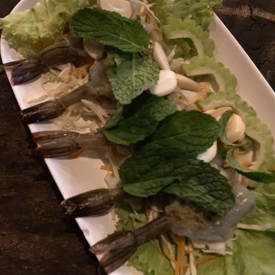 กุ้งแช่น้ำปลา