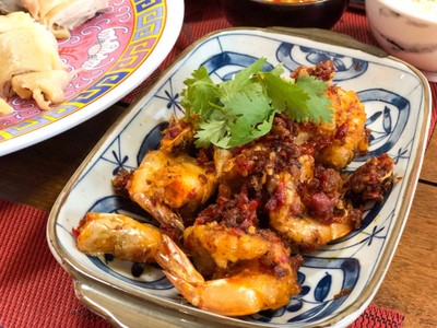 กุ้งแชบ๊วยทอดผัดซอส xo