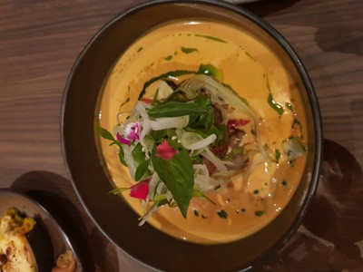 อาหาร หรือ เครื่องดื่ม