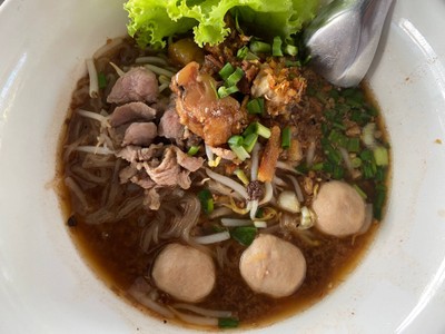 ก๋วยเตี๋ยวเนื้อสด