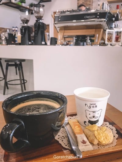 อเมริกาโน่ร้อน