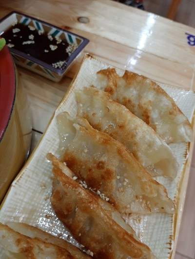 เกี๊ยวซ่า