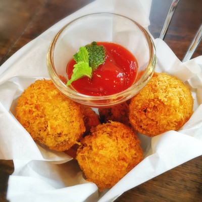 ชีสทอดมันม่วง