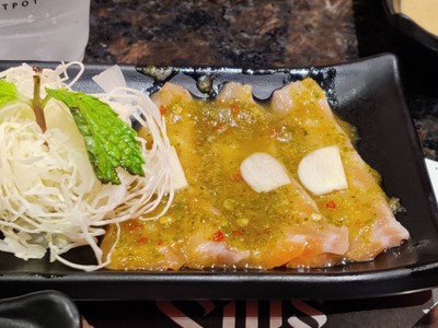 อาหาร หรือ เครื่องดื่ม