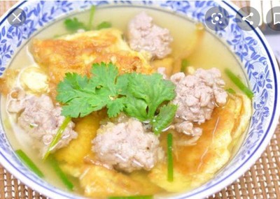 แกงจืดไข่น้ำหมูสับ