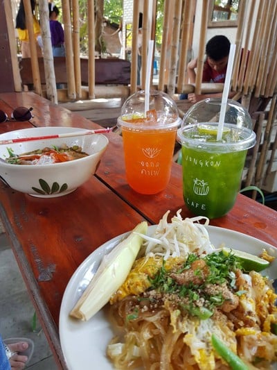 เมนูของร้าน จงกล Cafe'