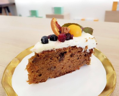 CARROT CAKE