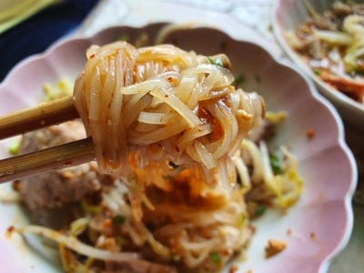 ก๋วยเตี๋ยวต้มยำหมูย่าง สวนกล้วย