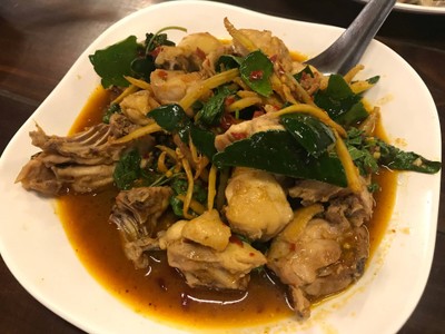 ผัดเผ็ดไก่