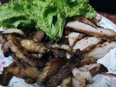 เสือร้องไห้ และคอหมูย่าง