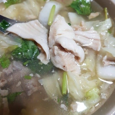 อาหาร หรือ เครื่องดื่ม