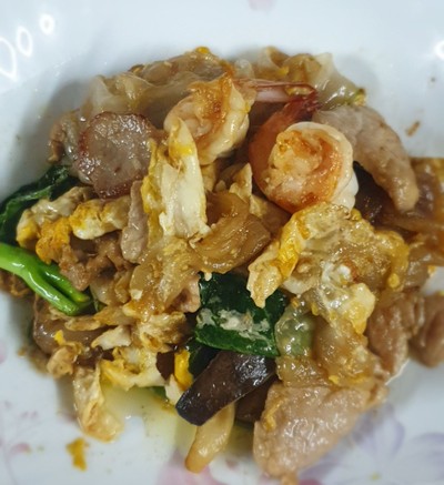 ผัดซีอิ๊วหมู