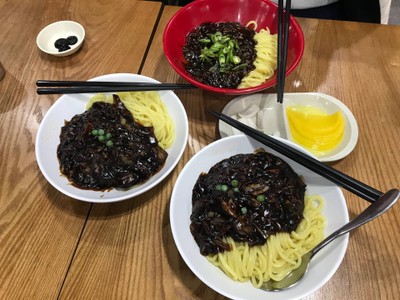 จาจังมยอน