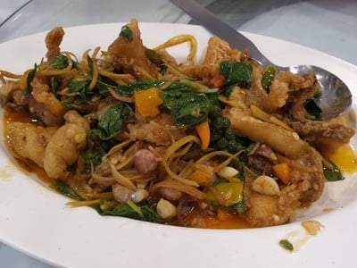 เมนูของร้าน เรืองฤทธิ์ ซีฟู้ด ถนนบางขุนเทียน-ชายทะเล