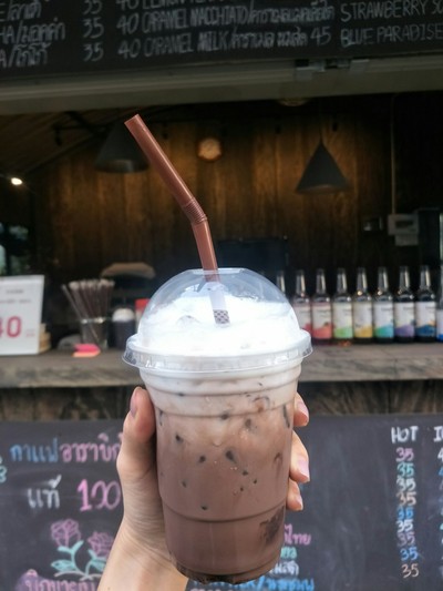 แก้วละ 40.- บาท