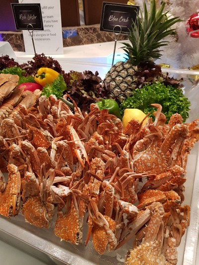 อาหาร หรือ เครื่องดื่ม