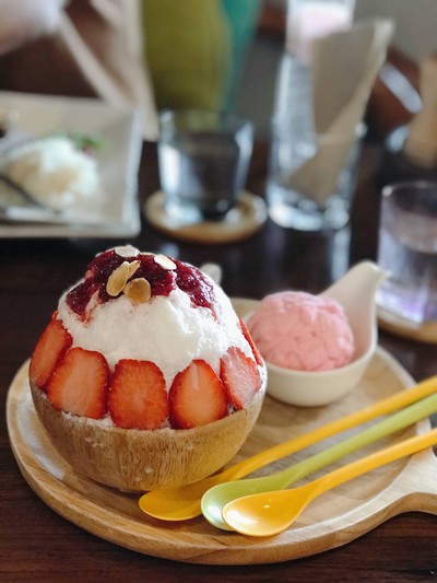 บิงซูสตรอเบอร์รี่