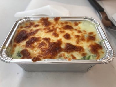 เมนูของร้าน Pizza Aroy, Town In Town Pizza Aroy