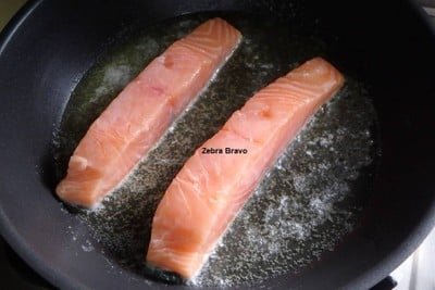 วิธีทำ แซลมอนหนังกรอบ Crispy Skin Salmon