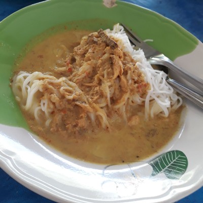 ขนมจีนน้ำยากะทิ