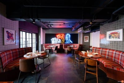 Ross Kitchen at Akara Bangkok