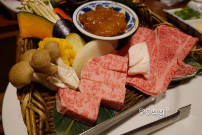 ชุดปกติที่ทางรร.จัด