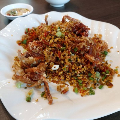 ปูนิ่มคั่วพริกเกลือ