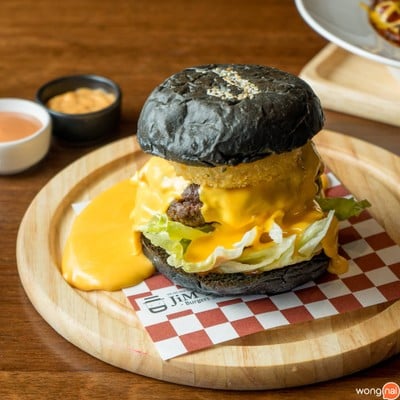 JIM's Burgers & Beers อารีย์