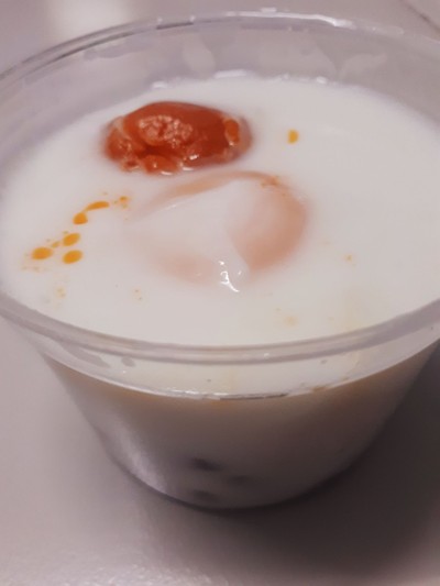 บัวลอยไข่คู่
