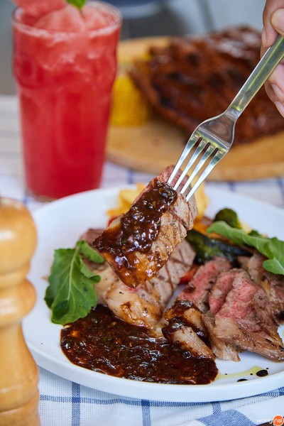 Aroma cafe and eatery