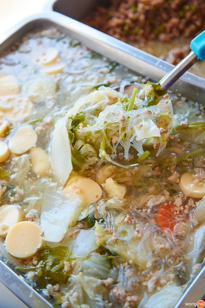 ข้าวแกงบุฟเฟ่ต์น้องหญิง ข้าวแกงสืบศิริ