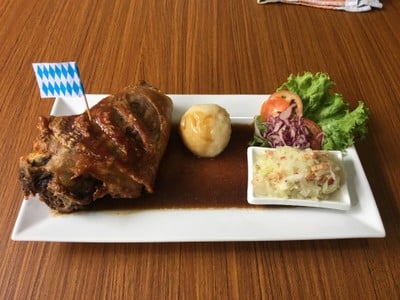 Original pork knuckle 