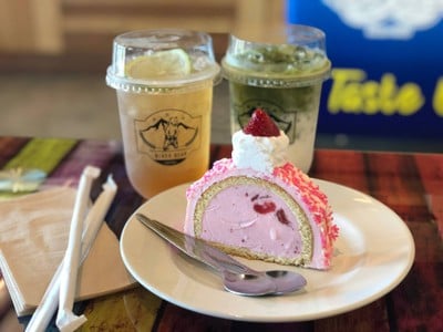 Black Bear Cafe' Chiangdao (Black Bear Cafe' Chiangdao) Black Bear Cafe' Chiangdao (Black Bear Cafe' Chiangdao)