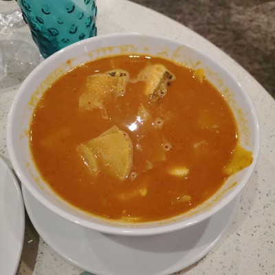 แกงเหลืองปลากะพงหน่อไม้ดอง ข้าวไข่เจียว