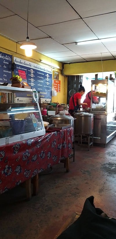 บรรยากาศ ก๋วยเตี๋ยวเนื้อ นายใช้ (บ้านแพน)