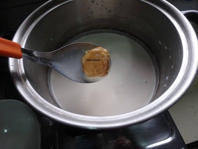 วิธีทำ บัวลอยนมสดฟักทองอัญชัน