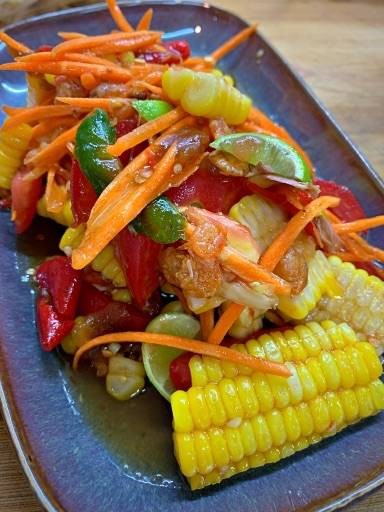 ส้มตำกลางกรุง (somtumklangkrung)