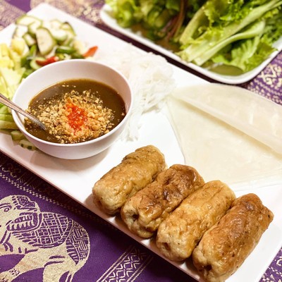 แหนมเนือง