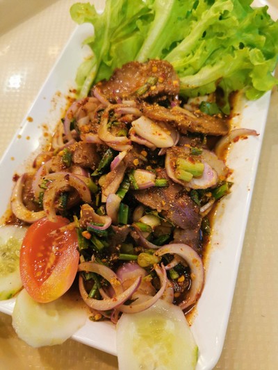 น้ำตกหมู