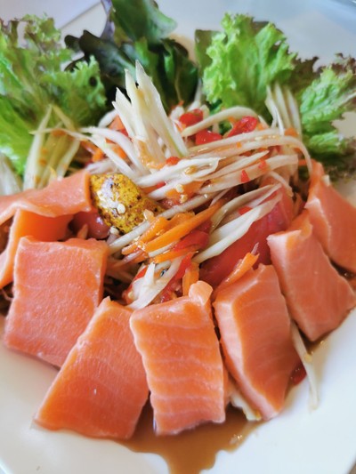 ตำแซลม่อน