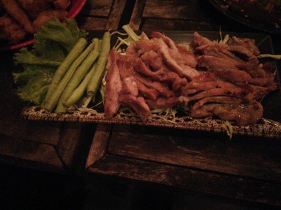 เนื้อย่างจิ้มแจ่ว