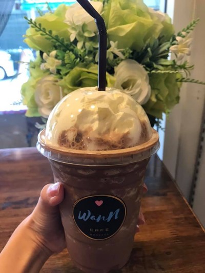 อาหาร หรือ เครื่องดื่ม