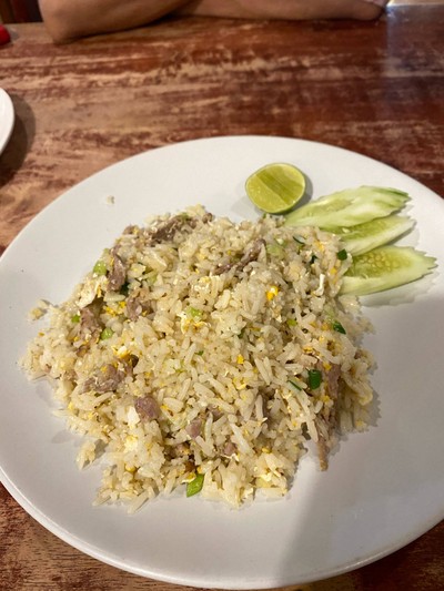 ข้าวผัดหมู