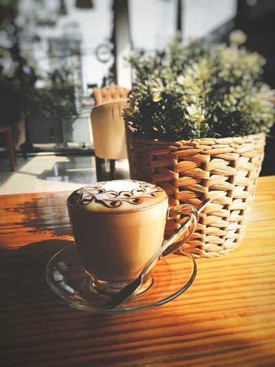 กาแฟคาปูชิโน่ร้อน