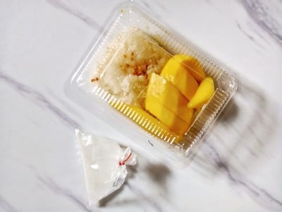 เมนูของร้าน ศ.ศศิมา ข้าวเหนียวมะม่วง